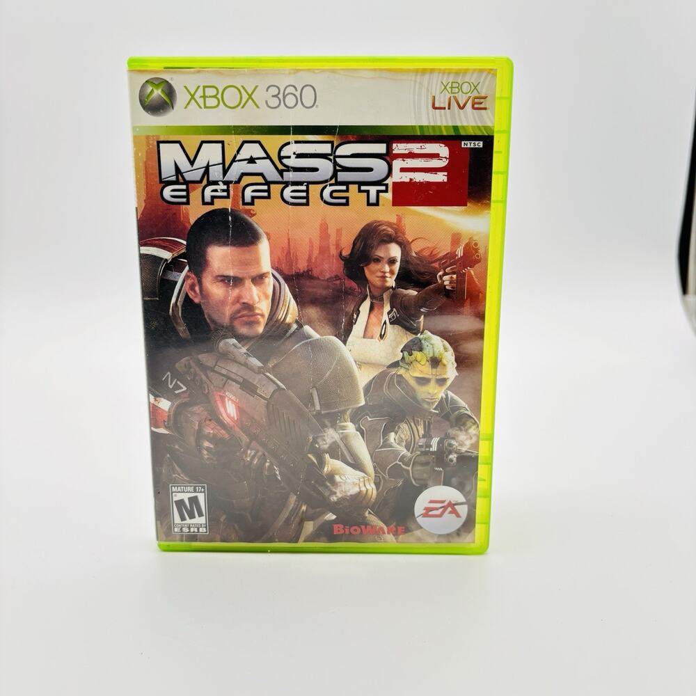 Mass Effect 2 (Microsoft Xbox 360, 2010) Complete w/ Manual. VG Condition Works